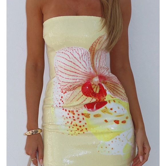 Peppermayo Strapless Yellow Floral Dress - Picture 2 of 3